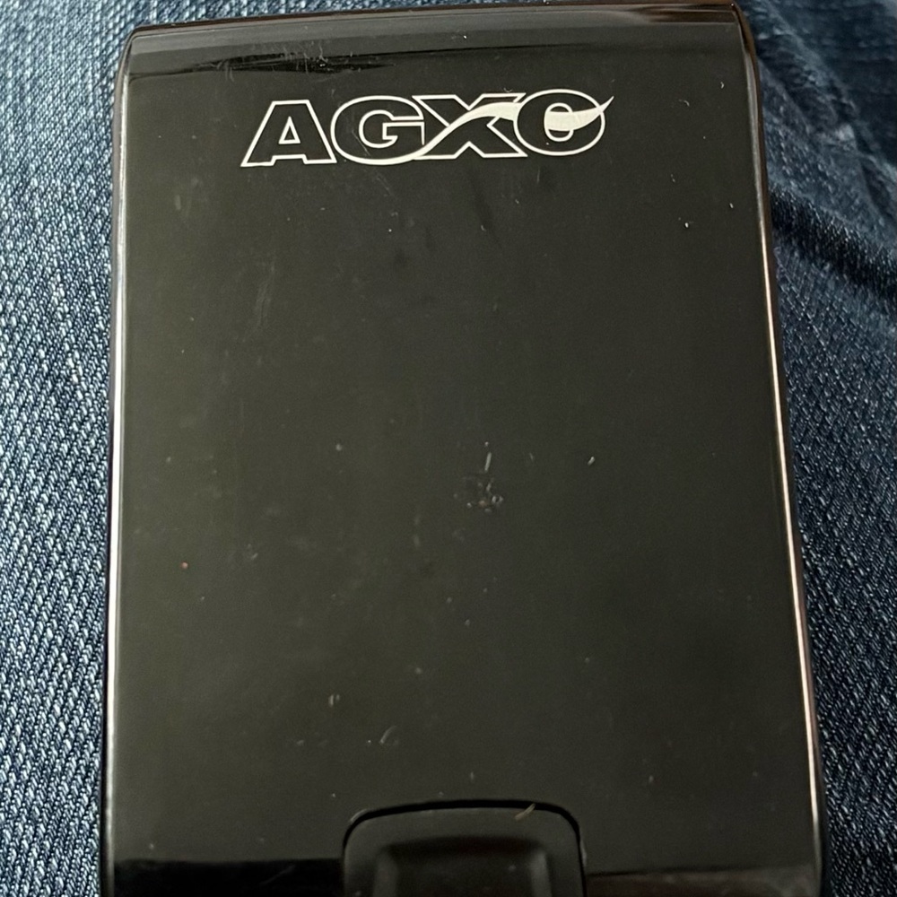 Battery operated hearing aids
Agxo brand